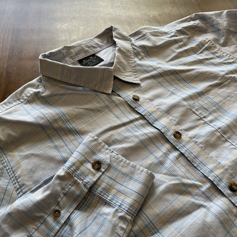 Oakley Mens XL Gray Plaid Long Sleeve Button Down Dress Shirt Regular Fit